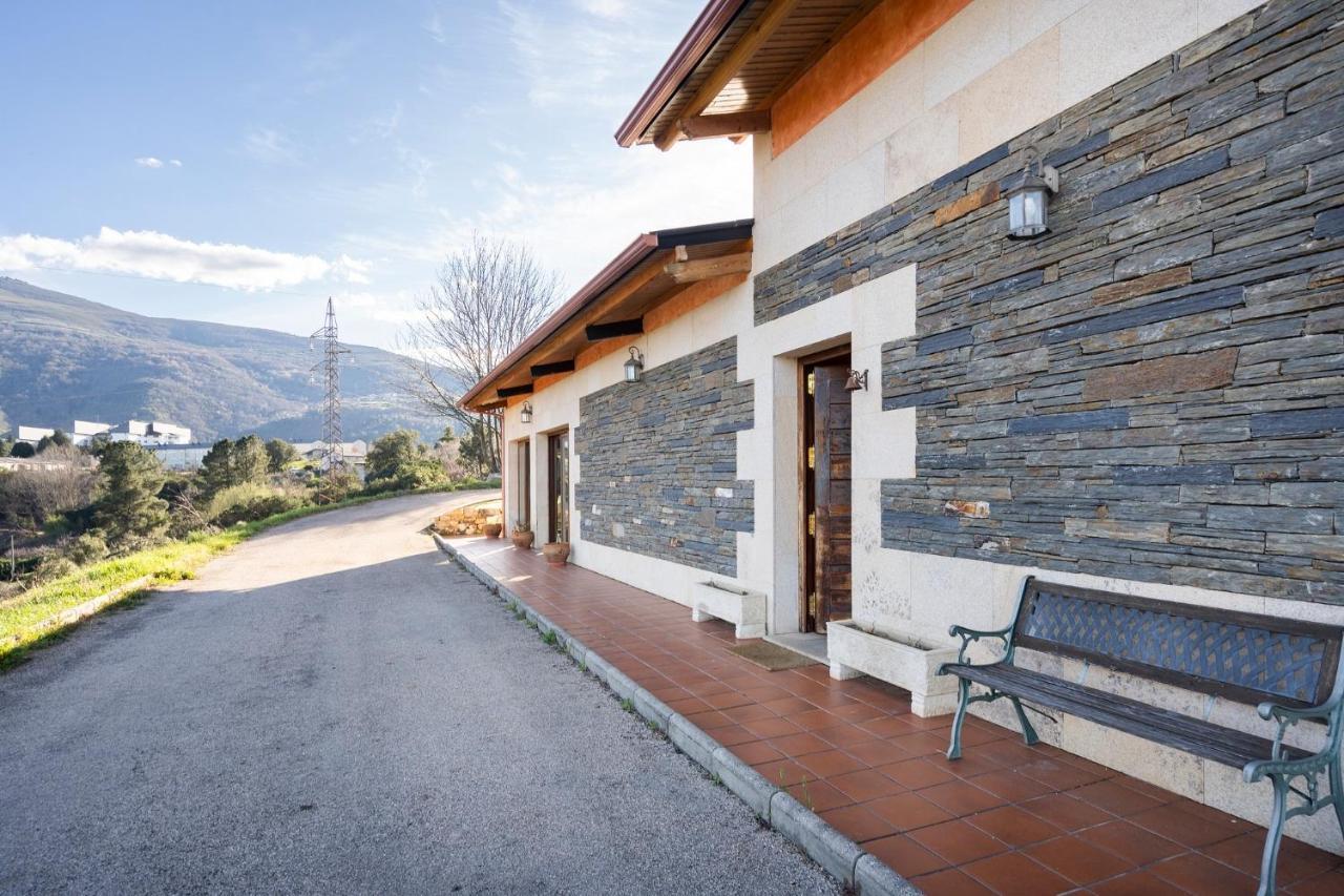 Luxury Valdeorras Villa Valdegodos Exterior photo